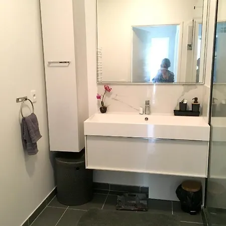 De 3 Chambres A Bicetre Avec Balcon Amenage Et Wifi Apartment